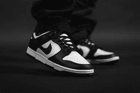 nike dunks verkaufen|nike dunk black and white.